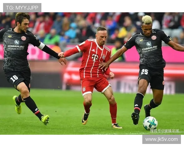 勒沃库森惨败阴云仍笼，弗赖堡防线应对有方